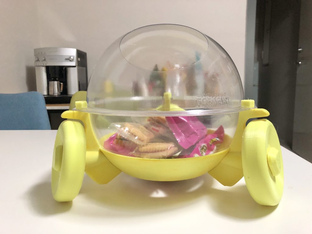 Vacuum Forming Application - Joyful spinning snack box