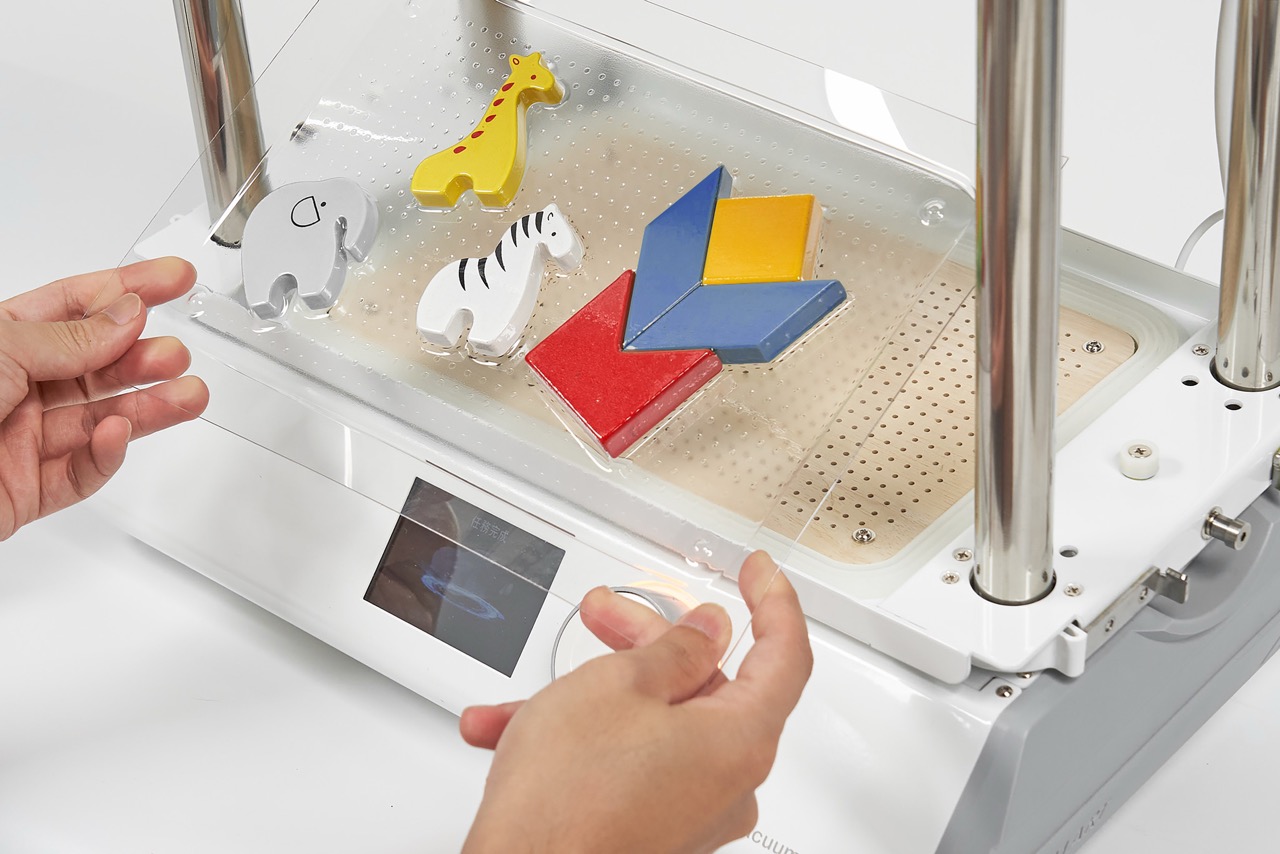 FORMART S Smart Vacuum Former - Image 5