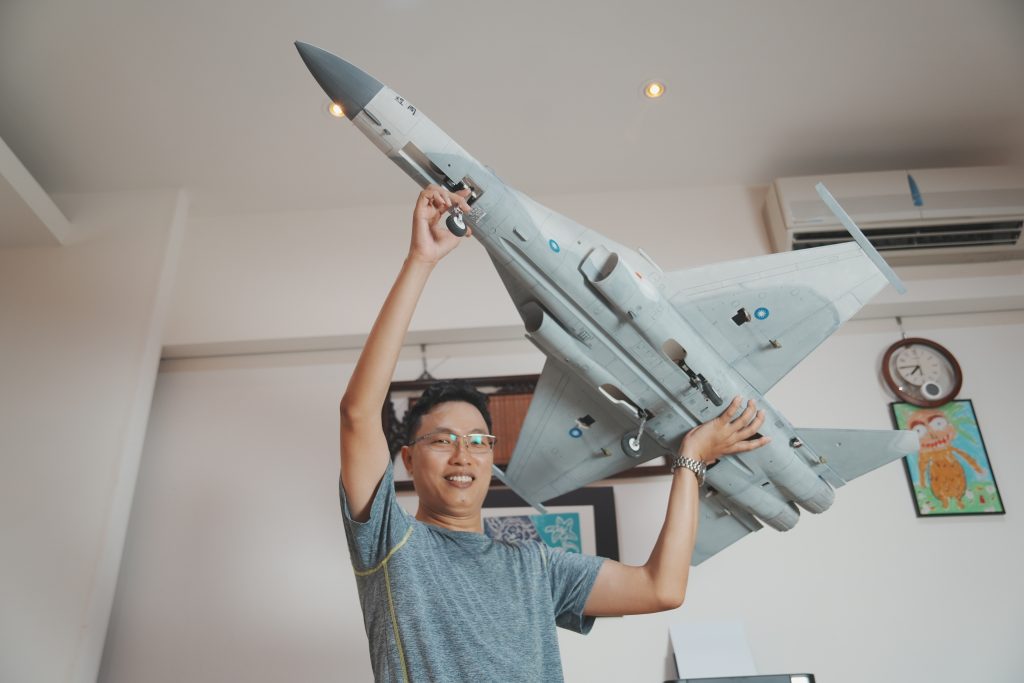 航空模型職人歴30年｜林嘉男が FORMARTスマート真空成形機で飛行ディテールを再現！