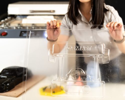 用FORMOVA製作招牌燈箱